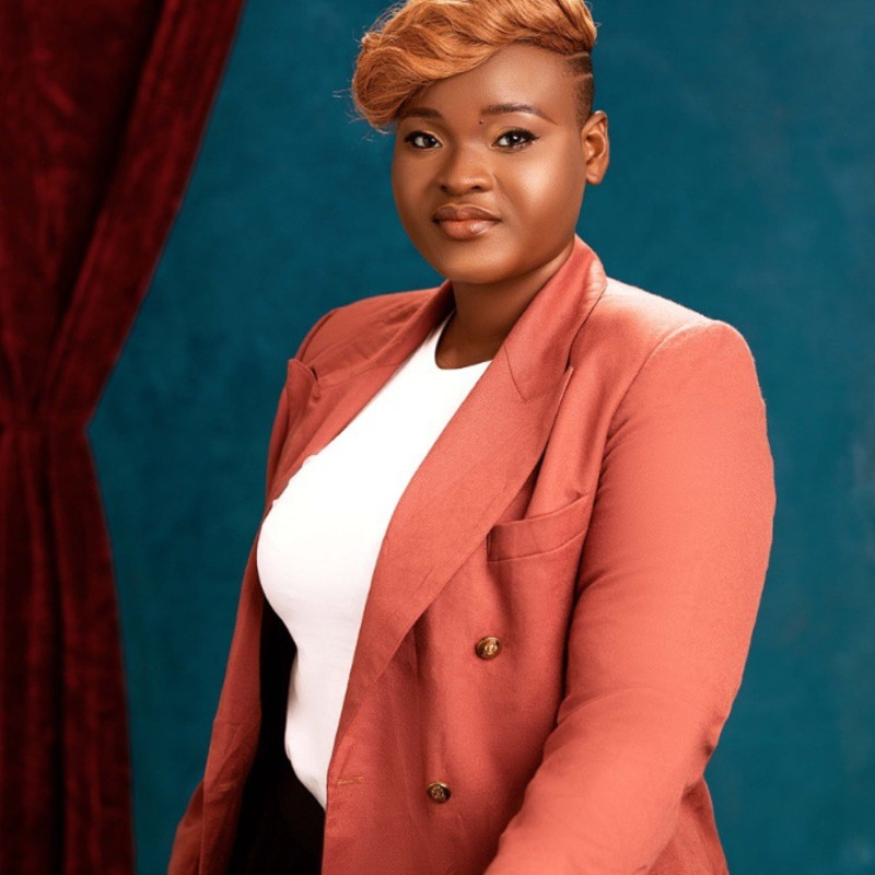 Elisabeth APAMPA Image 1