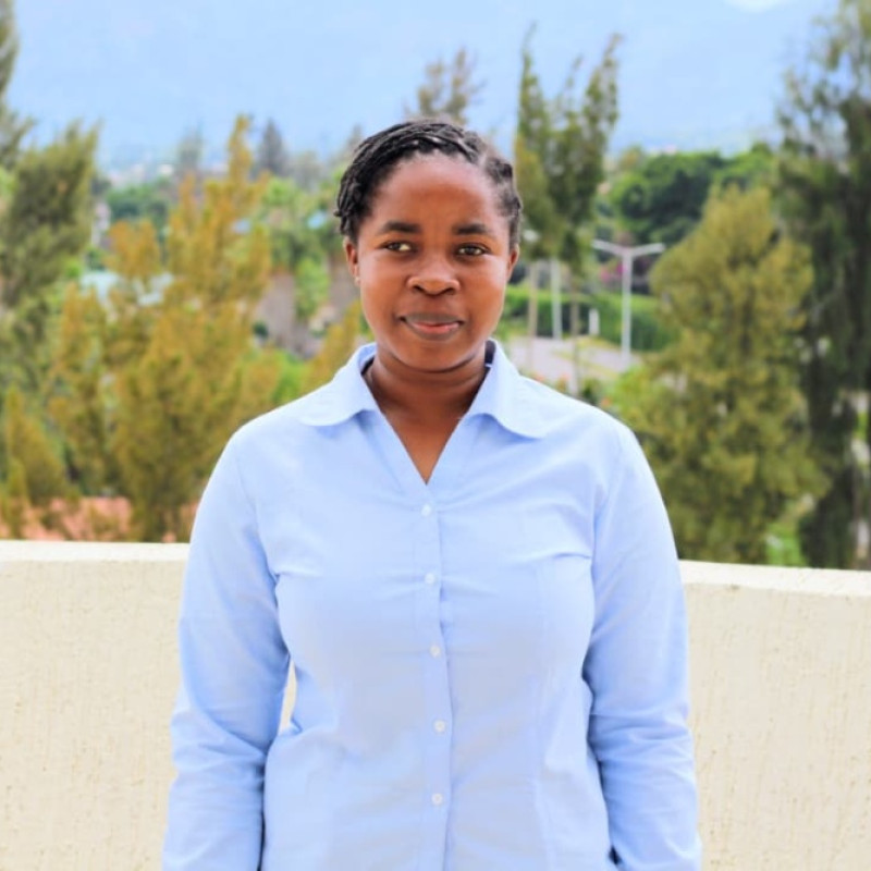 Elvire KANYANGE Image 1